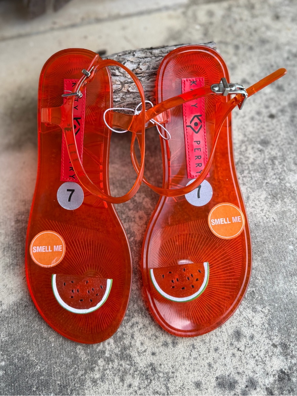 Katy Perry Jelly Watermelon Red Summer Sandals - Women NWT Sz-7.  F